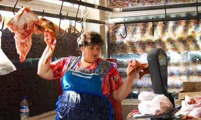 В Україні дешевшає мясо, яке популярне перед святами фото