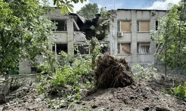 У Херсонській області внаслідок ударів армії РФ поранення дістали четверо людей фото
