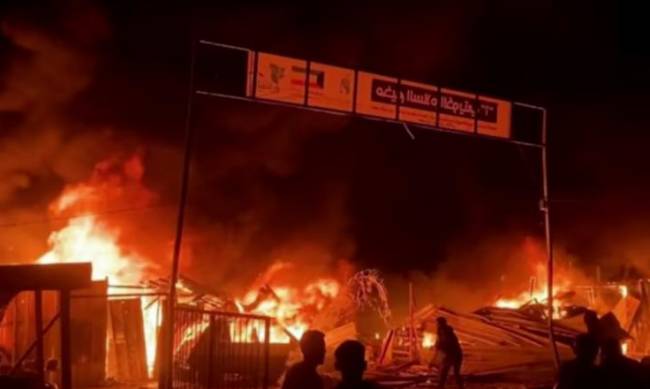 Ізраїль вдарив по Рафаху, де могло загинути більше 30 людей, після ракетної атаки ХАМАСу фото