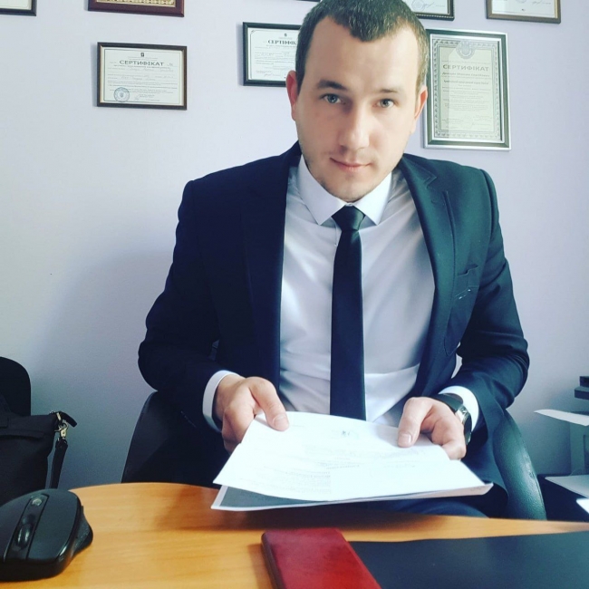 Скоєно замах на чиновника Запорізької міськради фото