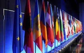 Україна не змогла залучити ключових лідерів Глобального Півдня на саміт у Швейцарії, повідомляє Bloomberg фото