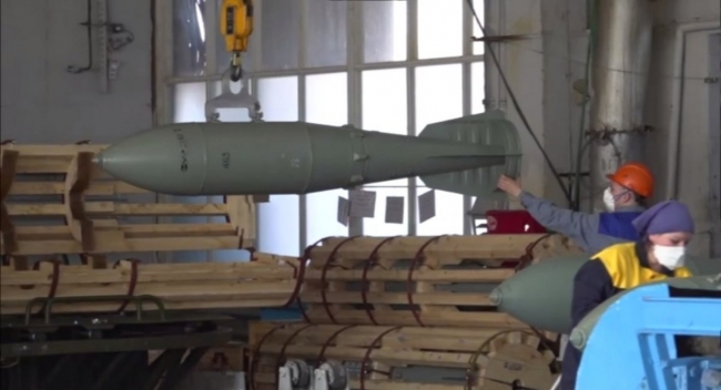 РФ могла використати рідкісні авіабомби ФАБ-500Т під МиГ-25РБ для ударів по Запоріжжю фото