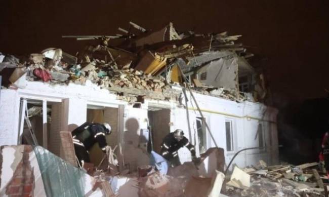 Удар по поліції у Харкові:  постраждало до 40 осіб, серед яких 30 працівників поліції фото