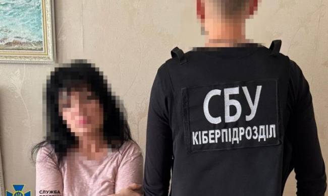 СБУ затримала агентів російського ГРУ, які наводили удари по Одесі фото