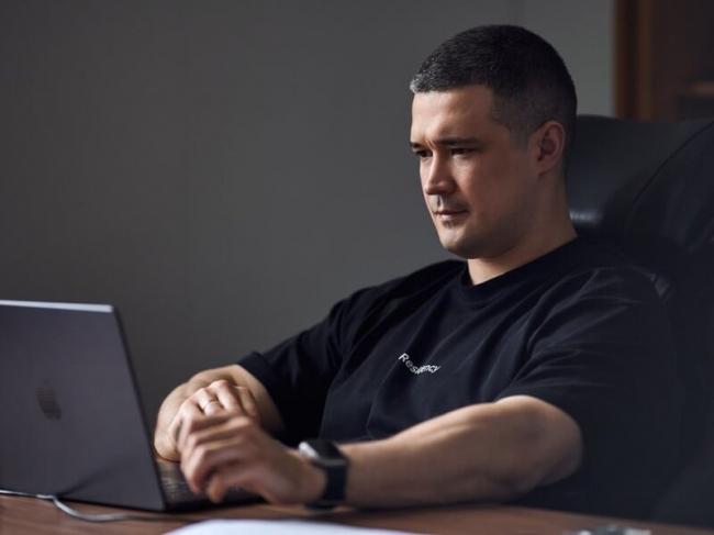 Україна першою у світі почала надавати державні послуги через AI, — Федоров фото