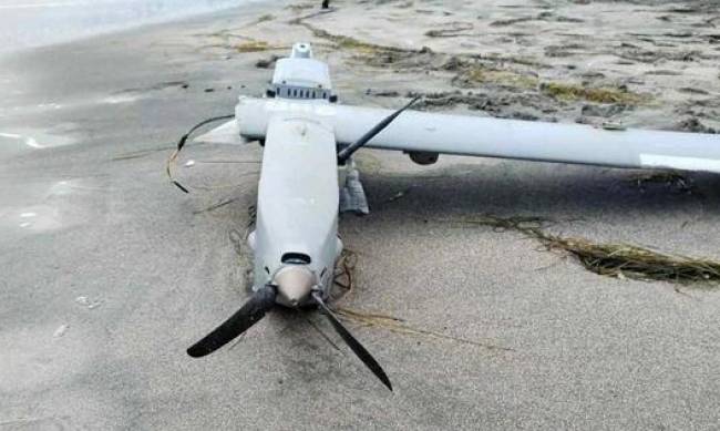 У Болгарії на узбережжі Чорного моря виявили військовий дрон  фото