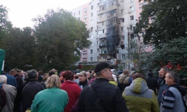 Як виглядає місце масованого удару рф по Запоріжжю  фото