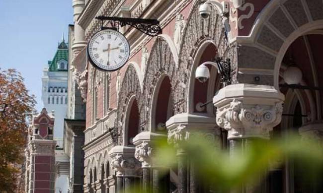 Скільки можна переказати за кордон у 2026 році: НБУ оновив ліміти на валютні операції фото